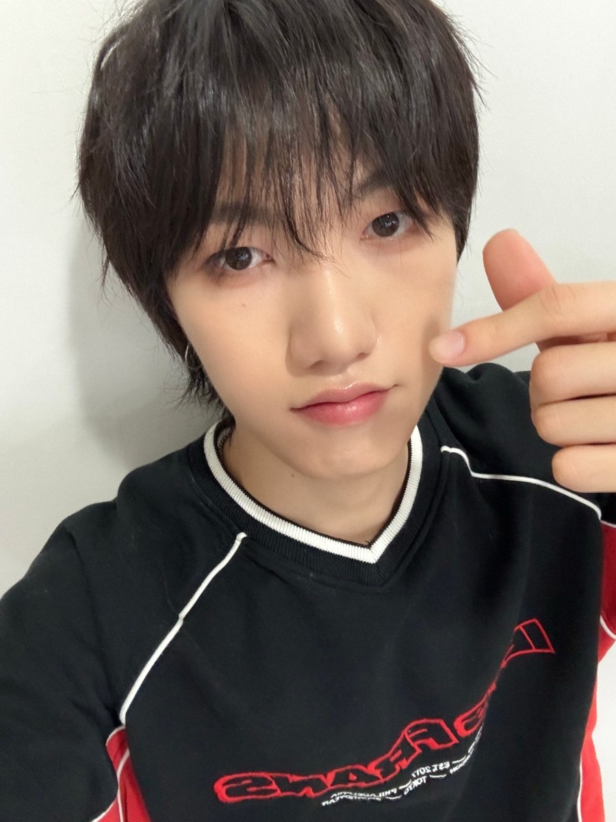 TRENDZ (트렌드지) tweet media