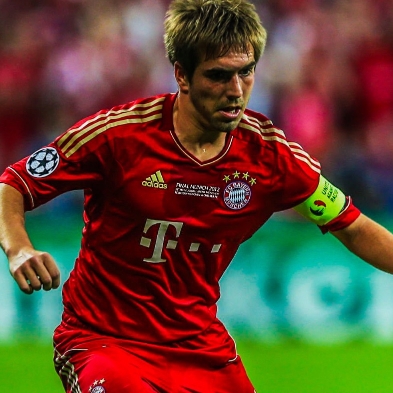 🇩🇪🇪🇸🧠 Phillip Lahm: "Spanish managers dominate Europe; in the last 16 of all three European competitions, there were 11 of them, more than twice as many as the country with the second-highest number. In the quarter-finals there was three, more than any other country." 

"Time