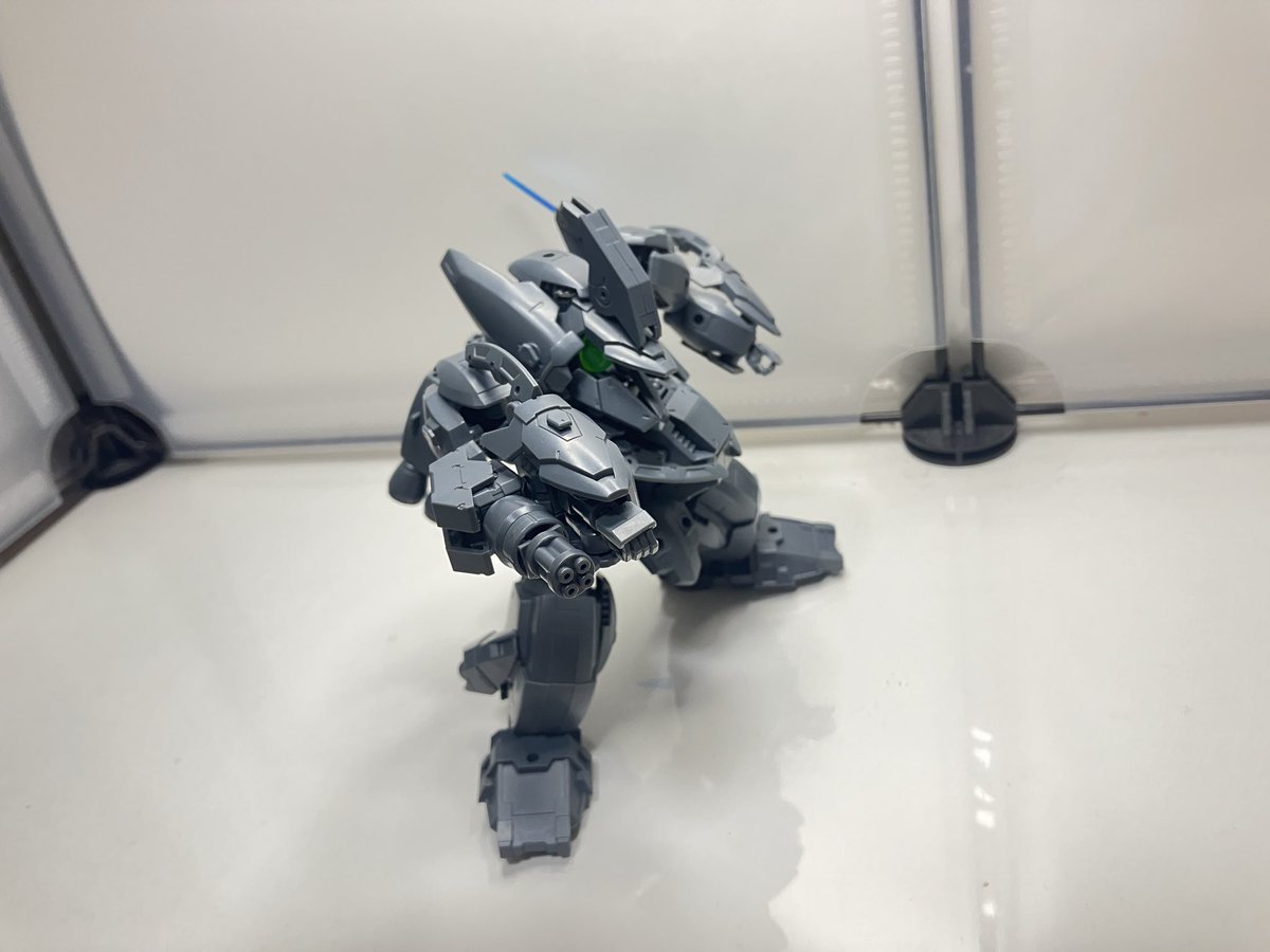 mobcharaB's tweet photo. 一旦出来た。新型のSD頭の機体が。

…もう少し脚が太くても良いか…

#30MM https://t.co/kncXoZqYB1