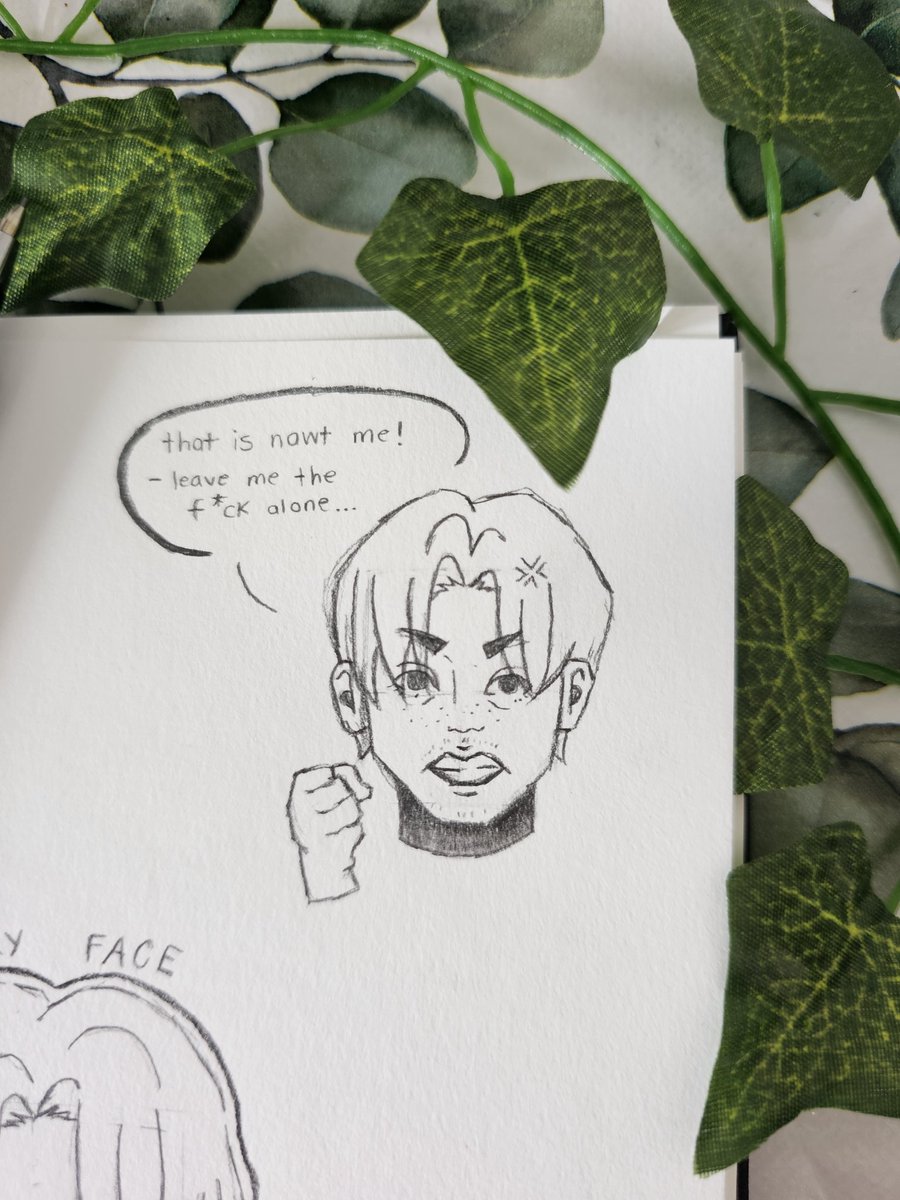 ˚.◜carꙨ ◟☆ tweet media