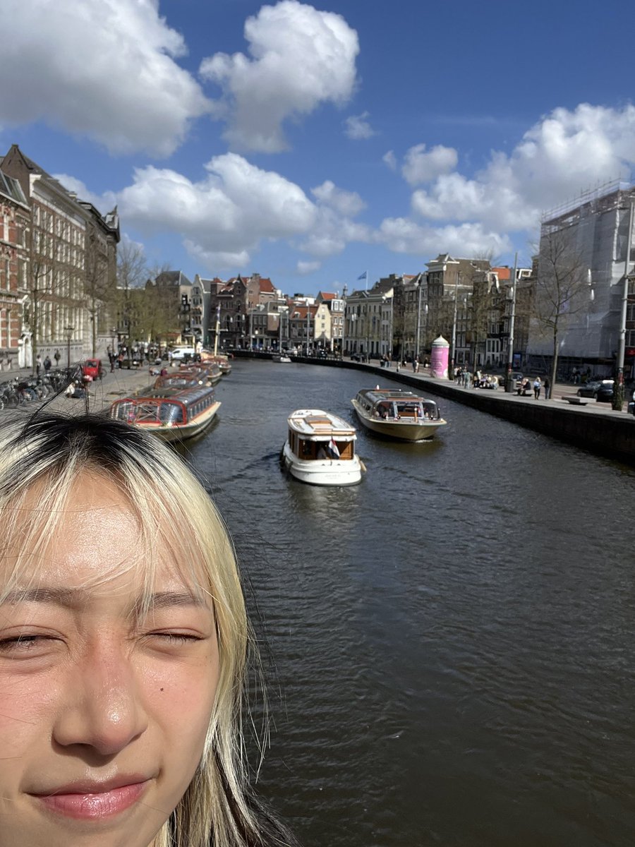 hannah bahng tweet media