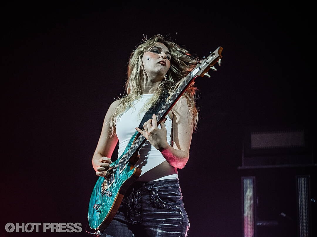 The Warning Daily (@thewarningdaily) on Twitter photo 