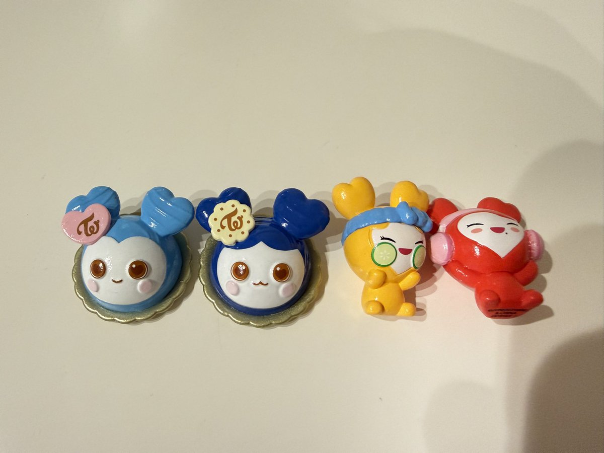 TWICE BABY LOVELYS びっくらたまご バスボム 交換

譲)ナヨン ツウィ ジヒョ チェヨン
求)サナ ミナ
サナもしくはミナ＋他メンの複数交換可

郵送、4/25.28国立での交換希望
お気軽にお声掛けください🙇🏻‍♀️

#TWICE交換