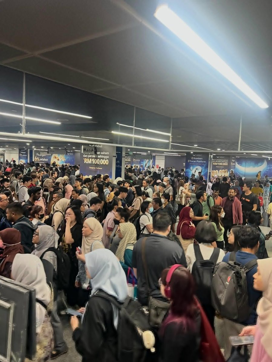 Txt Transportasi Umum tweet media