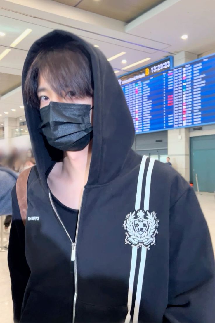 ENHYPEN IS 7 tweet media