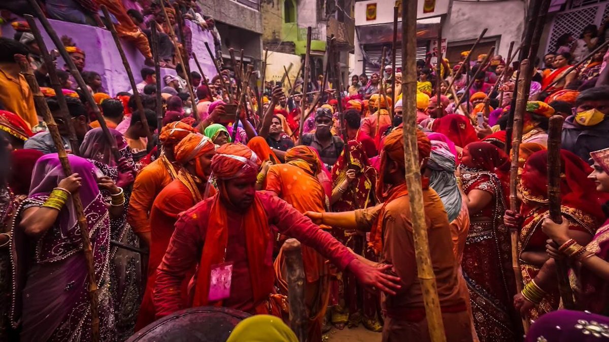 tourgenuity's tweet image. Festivals in India = living culture. 
From Holi colors to desert nights &amp;amp; Ganges diyas, plan your trip around them for memories that last a lifetime! 🌈🕉️✨ 

click to read -&amp;gt;&amp;gt; tourgenuity.com/festivals-in-i… 

#IndiaTravel #tourgenuity