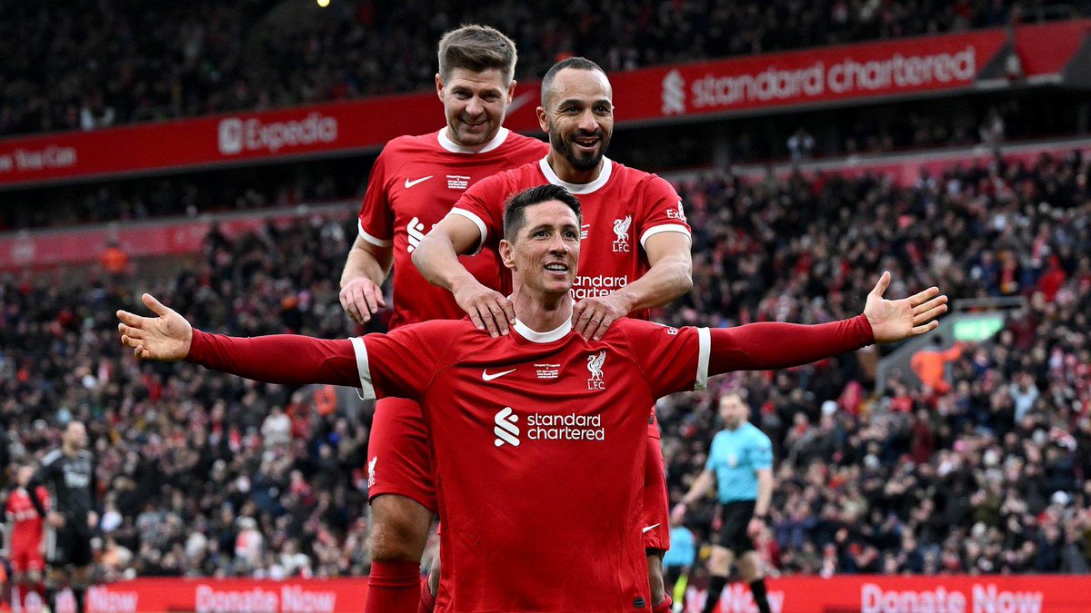 𝐒𝐚𝐦𝐦𝐢𝐞 tweet media