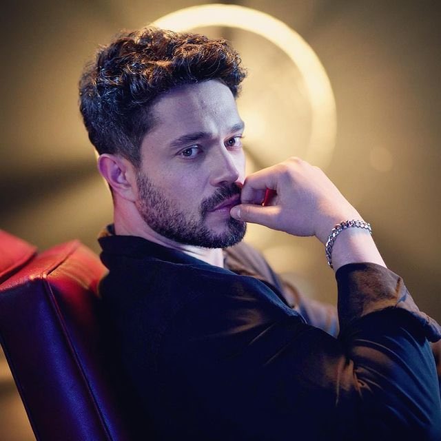 🎙️ Muhbir tweet media