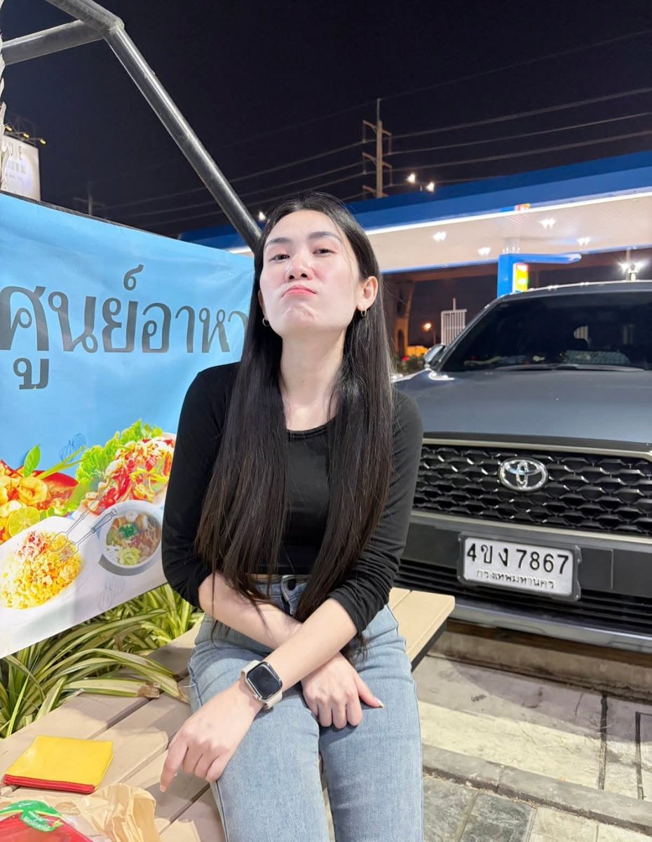 ฟ้า 8 tweet media