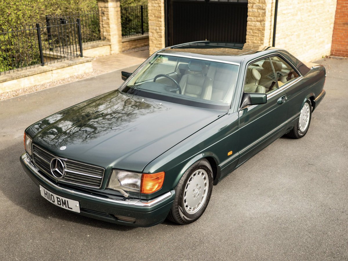 gsmales's tweet image. Thursday’s classic spot is this glorious 1990 C126 Mercedes 500 SEC. Finished in a rare Pine Green, this is the pinnacle of the peak-Mercedes era. This one needs a little TLC to the interior, but the quality just oozes from the screen.

#Mercedes #MercedesBenz #ClassicCars #1990s