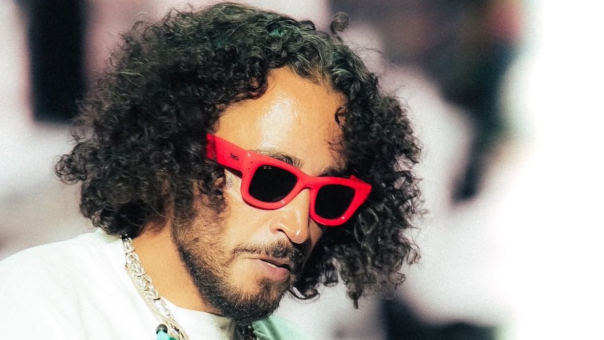 OUVE MUITO! tweet media