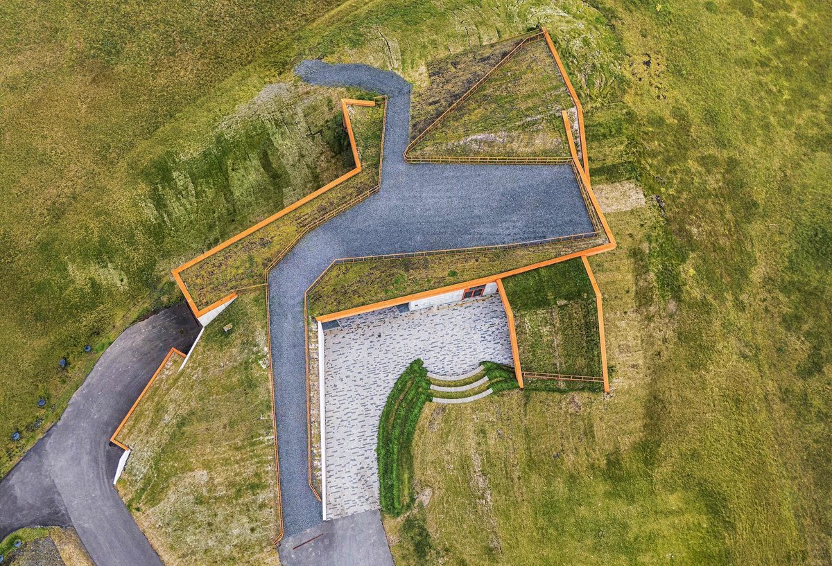Archello's tweet image. The Vatnajökull National Park Visitor Centre by ARKÍS architects uses precast concrete, local timber, corten steel, and a turf roof to extend the landscape across the building. 
archello.com/project/vatnaj… 

#LandscapeArchitecture #NaturalMaterials #SustainableConstruction