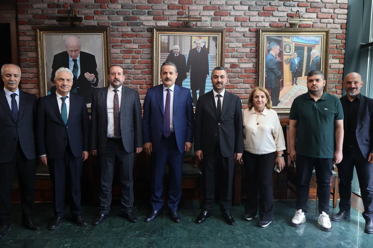 MBoyukara's tweet photo. Akrabamız KARAHAN Aşireti Kanaat Önderlerinden, Sn.Şerdil KARAHAN Dayımız Bizleri ziyaret ettiler…

Nazik ziyaretleri adına teşekkür eder,saygılarımı sunarım… @Serdil_Karahan @MHP_Bilgi  @mustafafettahli https://t.co/JN47OB3XSo