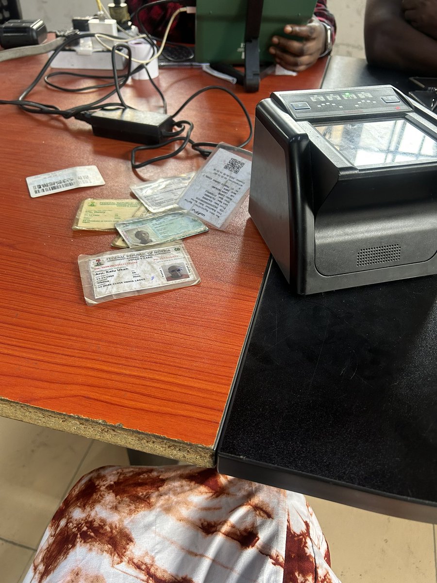 ᴅᴇʙꜱ✨ tweet media