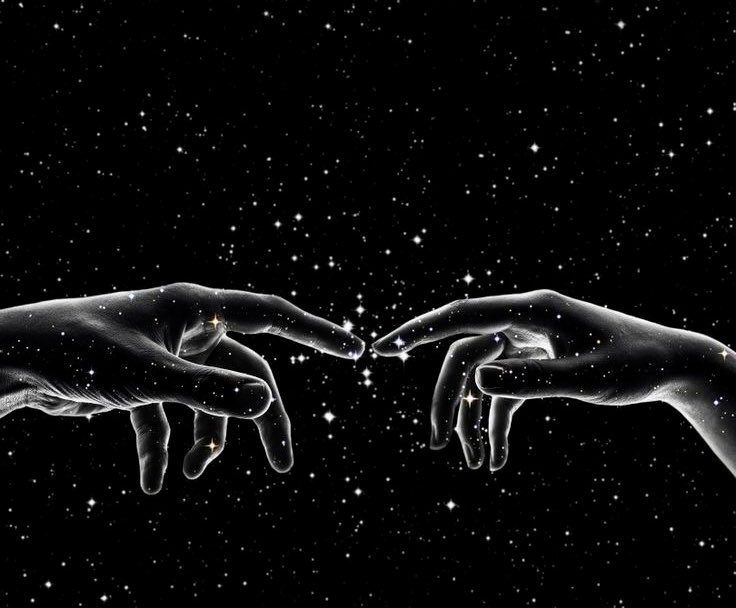 Bazı bağlar sessizdir …
Sessiz ve güçlü …

✨🖤✨