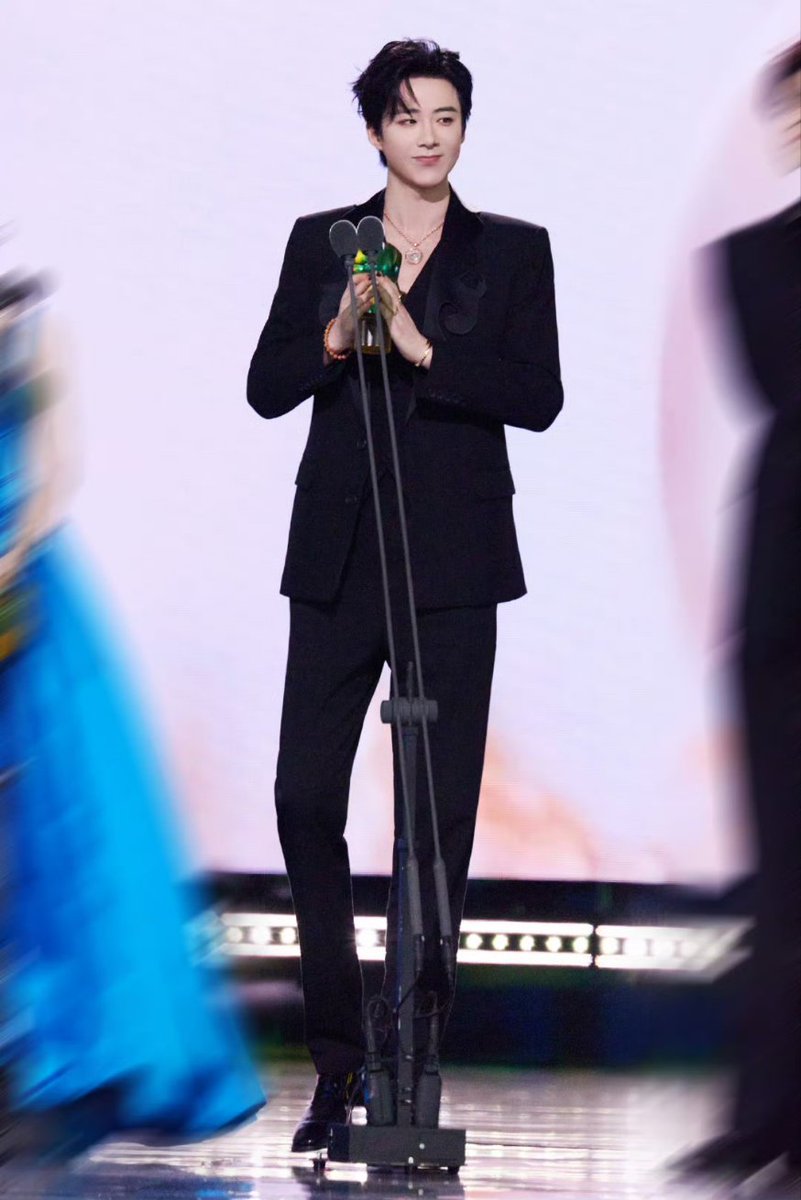 liuyuning tweet media