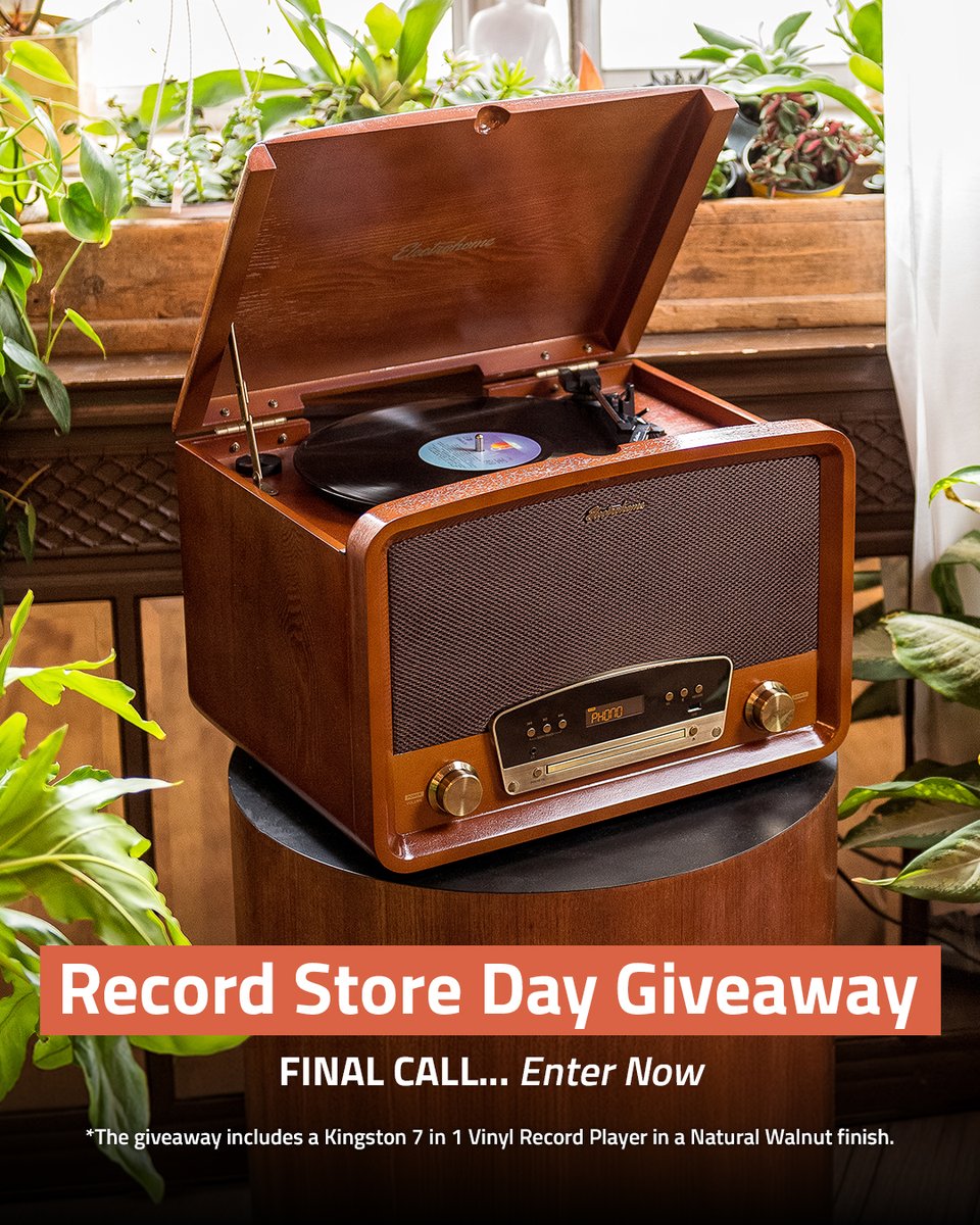 electrohome's tweet photo. This is it.
Giveaway closes tonight. 🎁
👉 Follow + tag someone who needs a vinyl upgrade https://t.co/mLEJQn15bC