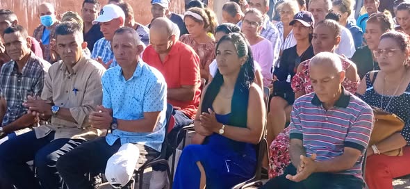 Con marcado énfasis en la necesidad de continuar fortaleciendo la defensa de la patria  ante las amenazas del gobierno de Estados Unidos se efectuó en Campechuela el acto municipal por el Día del Miliciano.
<a href="/BarceloOrt92635/">Yudelkis Ortiz Barceló</a> 
<a href="/PartidoPCC/">Partido Comunista de Cuba</a>