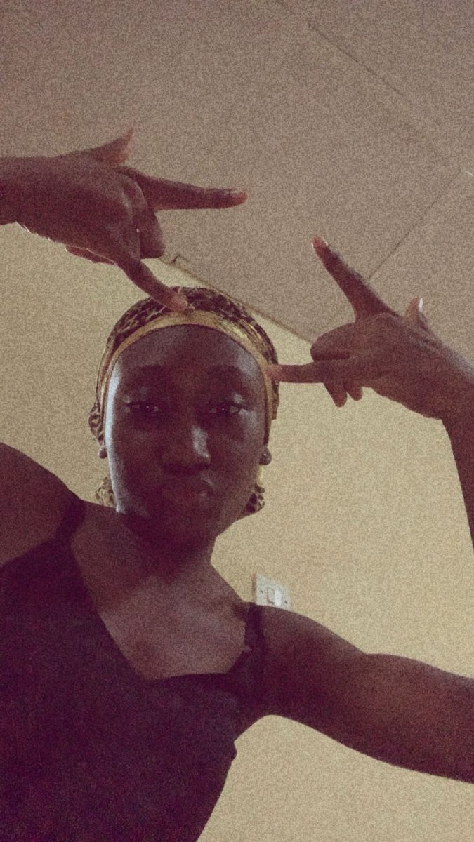 a for audrey 🫧🤎 tweet media