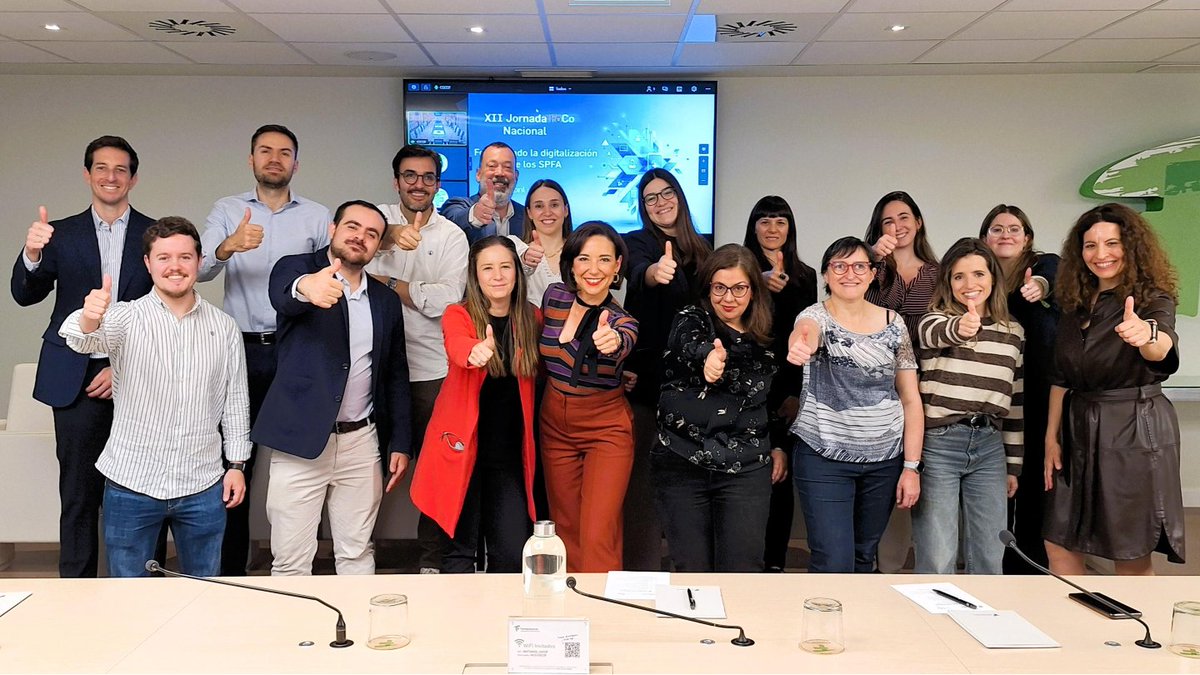 cofmurcia's tweet photo. ⚕️ El COFRM ha estado presente en la Jornada Nacional FoCo en Red, celebrada en la sede de @Farmaceuticos_ https://t.co/ufAz7fcKeN