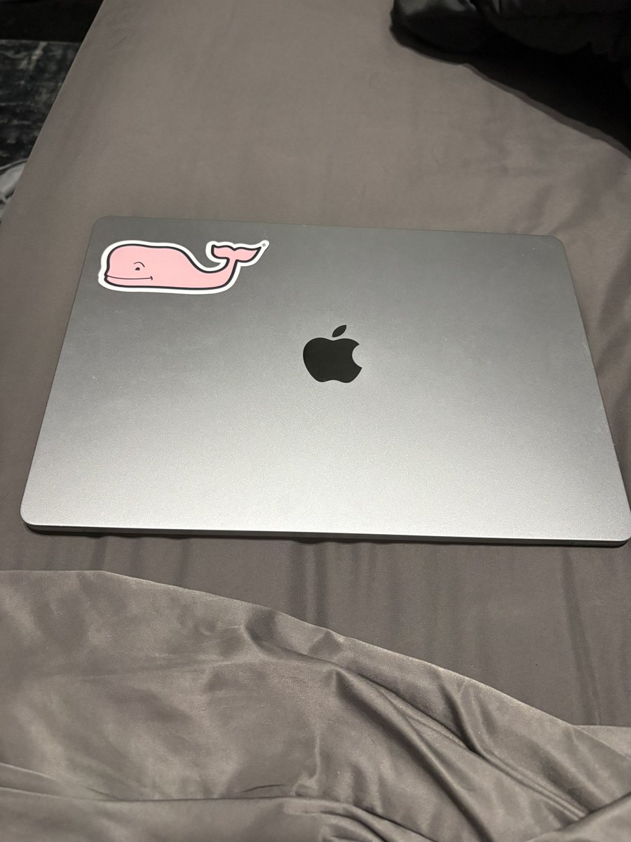 Kanonsburner's tweet image. I’m willing to die for this shit #whale