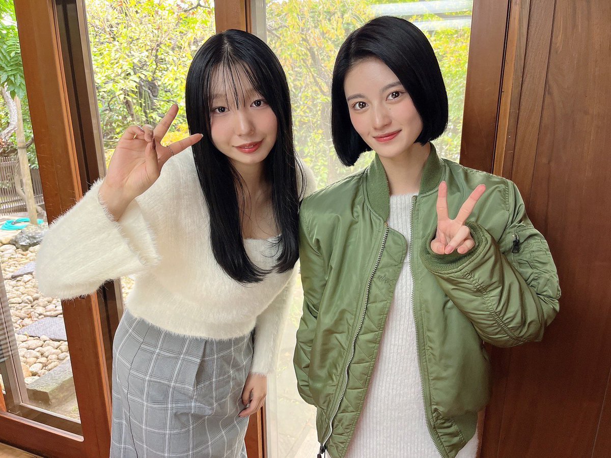 本日25:00~
『わたしの晴れを選びたい』『帰る場所』
第3話放送です❕
見れる地域の方是非ご覧下さい🙌🙌🙌

今回は『帰る場所』にて先週のシーンでご一緒した
 #幸田あかり さんとのオフショットを📸

 #チバテレ   #帰る場所