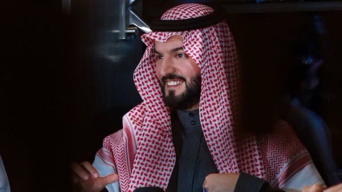 ثابت tweet media