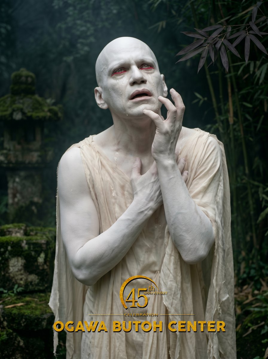 joaobutoh's tweet image. 45 years — the body still listens to the invisible. 45 anos — o corpo ainda escuta o invisível. #Butoh #ButohDance #ContemporaryDance #PerformanceArt #ExperimentalDance #AvantGarde #DanceFilm #BodyArt #PerformingArts