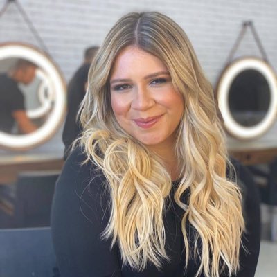 mariliaaky's tweet photo. Bom dia, com nossa flor mais linda do Jardim! 🫰🏽👑🎶

#NovaFotoDePerfil https://t.co/ccz7izvmmd