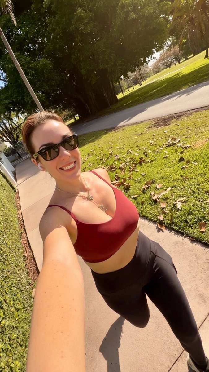 Julz 🌙✨ tweet media