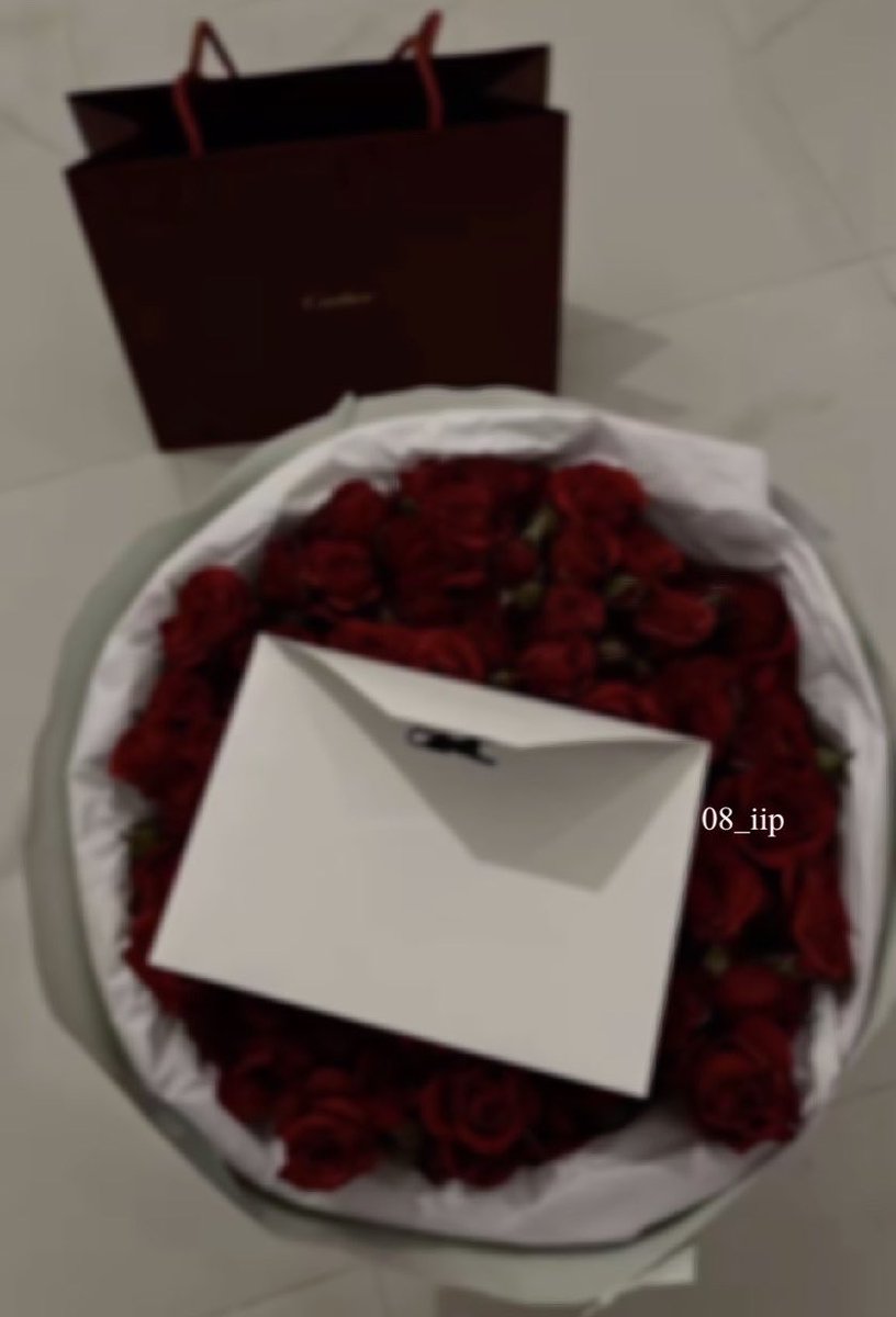 ᷂غياهيبّ . . tweet media