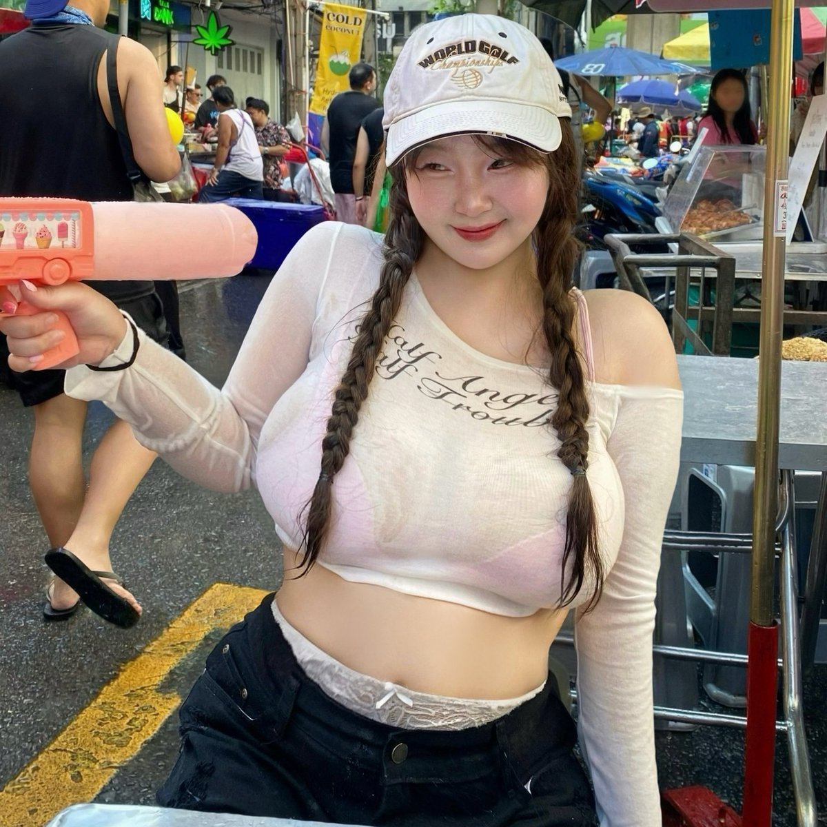 เฟินเองไม่ใช่เฟินแอ๊ง🥯 tweet media