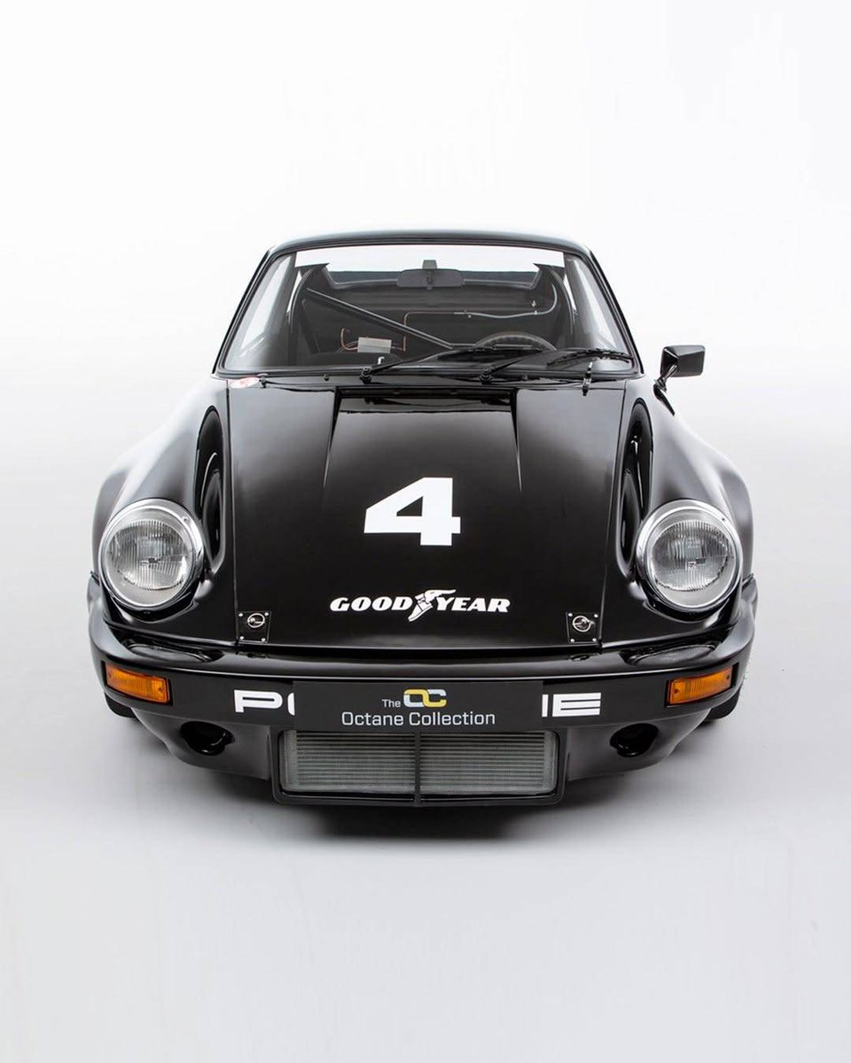 Retromania4ever's tweet image. 🇩🇪 1974 #Porsche 911 #Carrera RSR 3.0 IROC
Engine: 3.0-liter flat-six
Power: 310 BHP
Transmission: 5-speed manual
(One of only 15 produced)