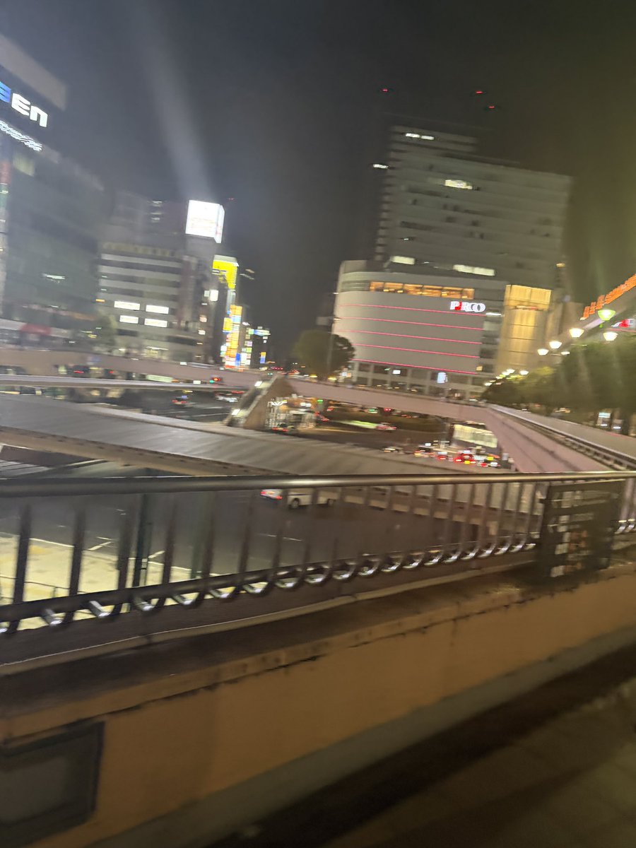 なかざわしげき tweet media