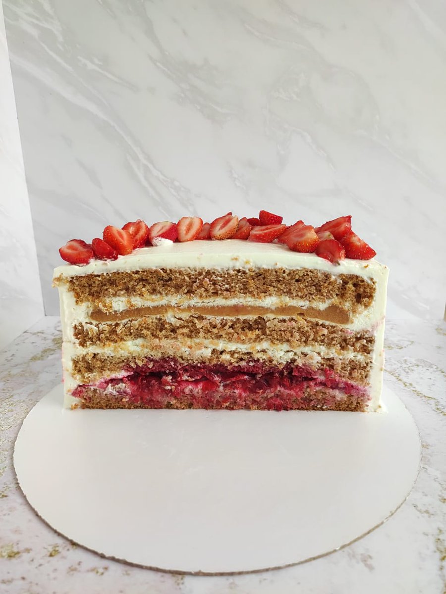 адельхейг tweet media