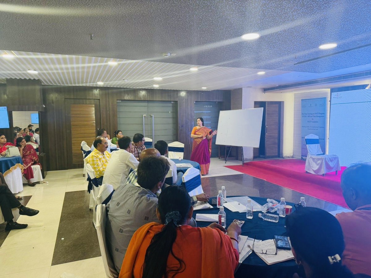 drarchanapsy's tweet photo. Session on Basic Counselling skills in 5 days training of NACP counsellors organised by Uttar Pradesh State AIDS Control Society. https://t.co/EZ8rj4KJRn