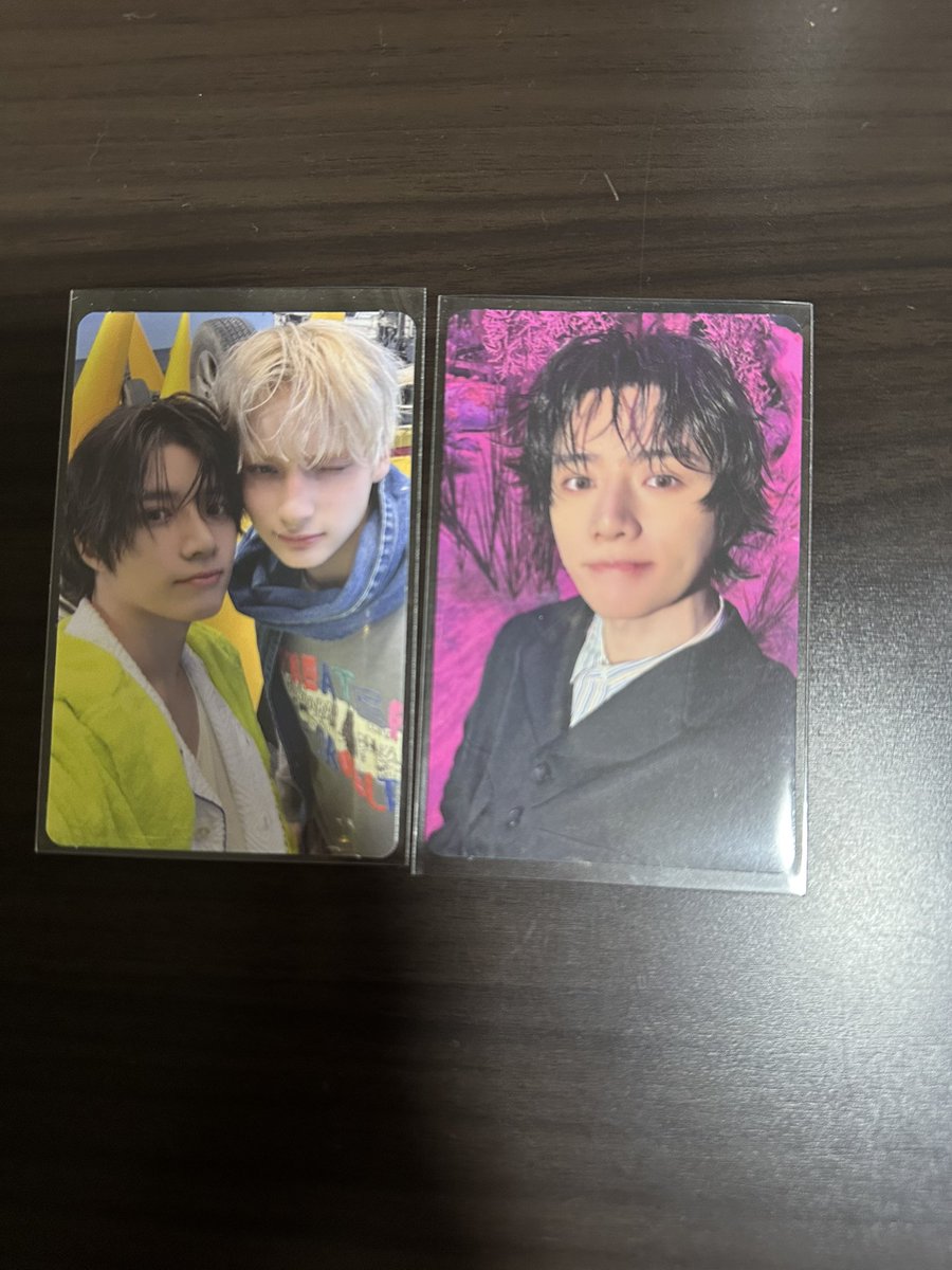 えみに tweet media