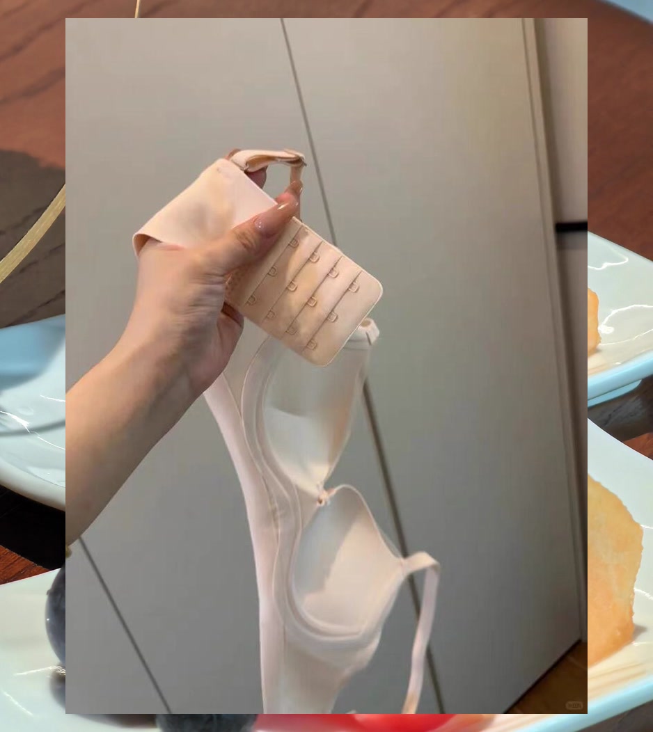 Tim Richardson tweet media