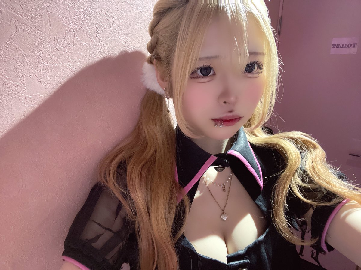 ゆか㌠ tweet media