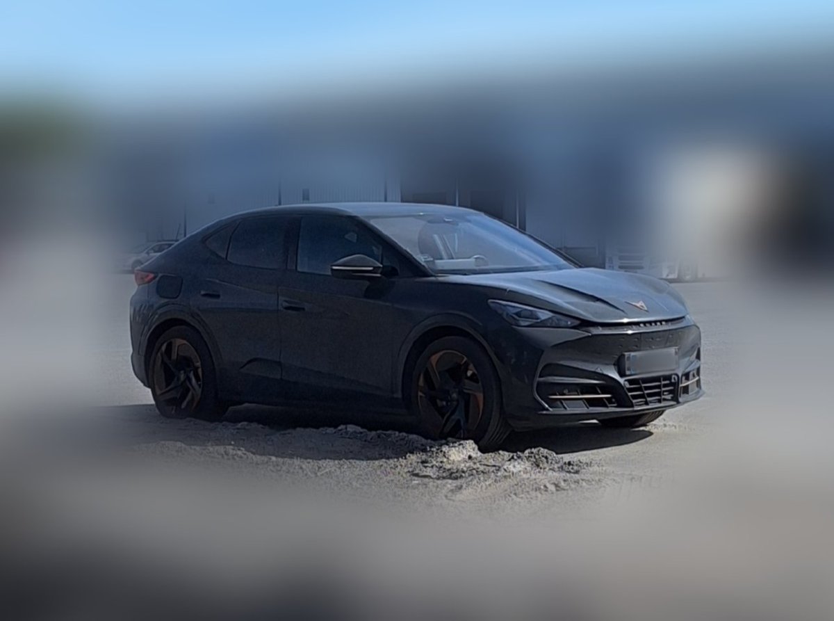 Lmao I saw the second Cupra in my whole life and shouted "It's a fucking Cupra!" 🤣