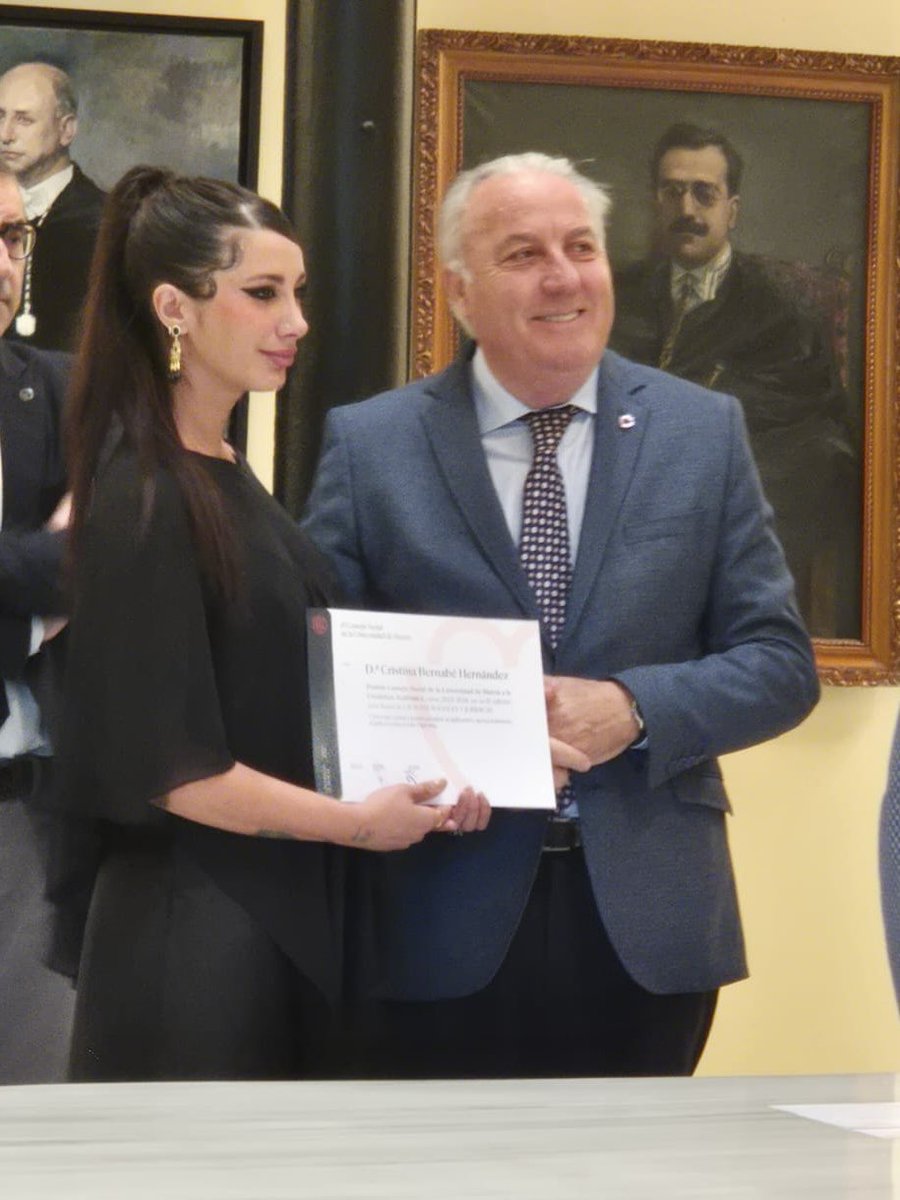 María Cristina tweet media