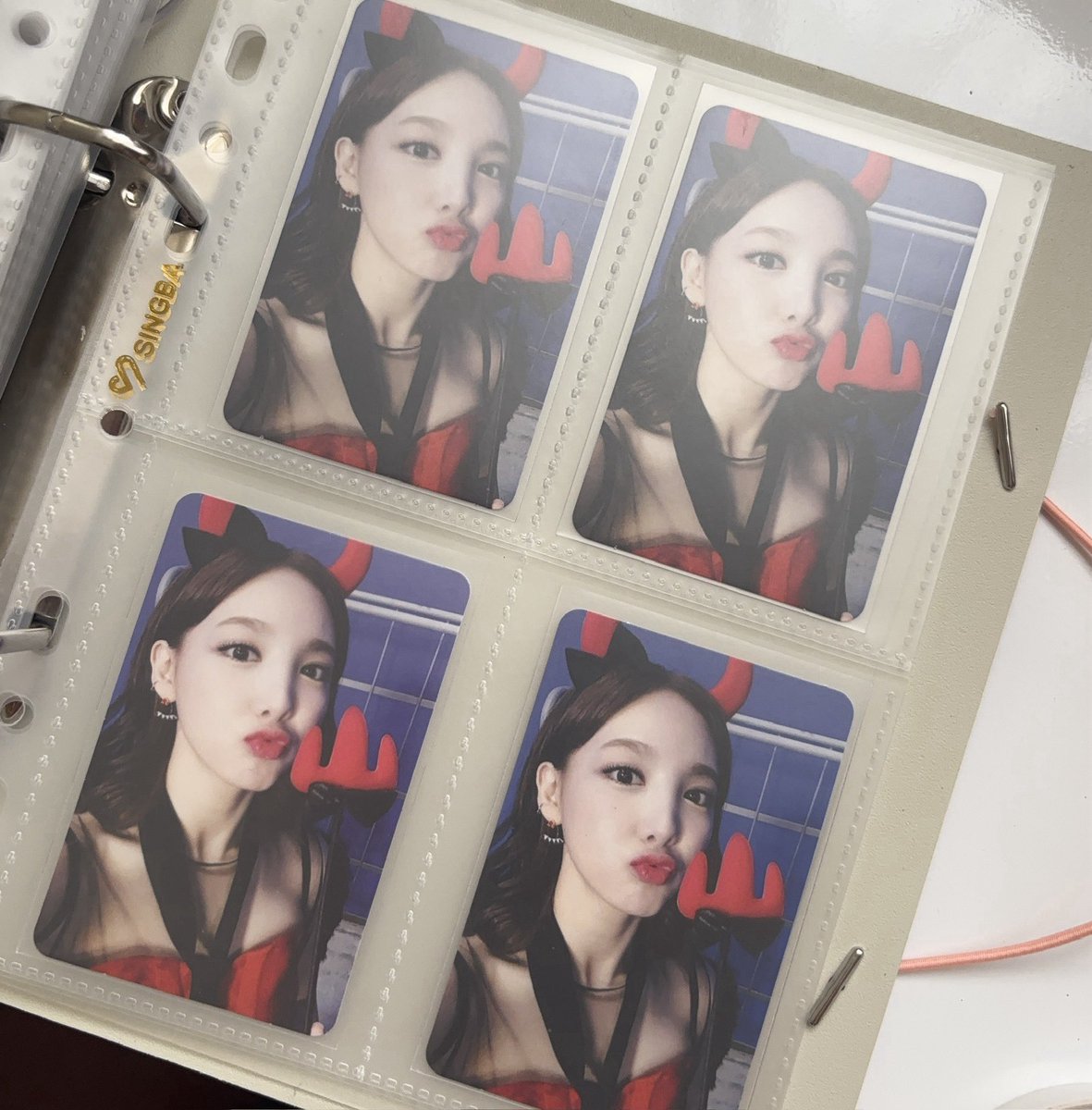 maris 𝜗𝜚 tweet media