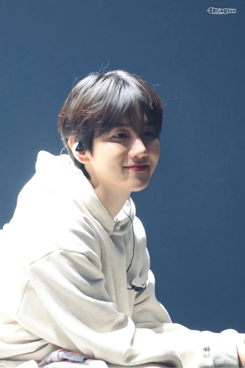 joy 🔮 tweet media