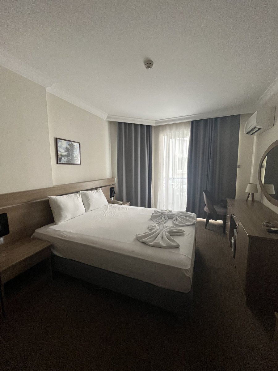 Анна приходит к успеху tweet media