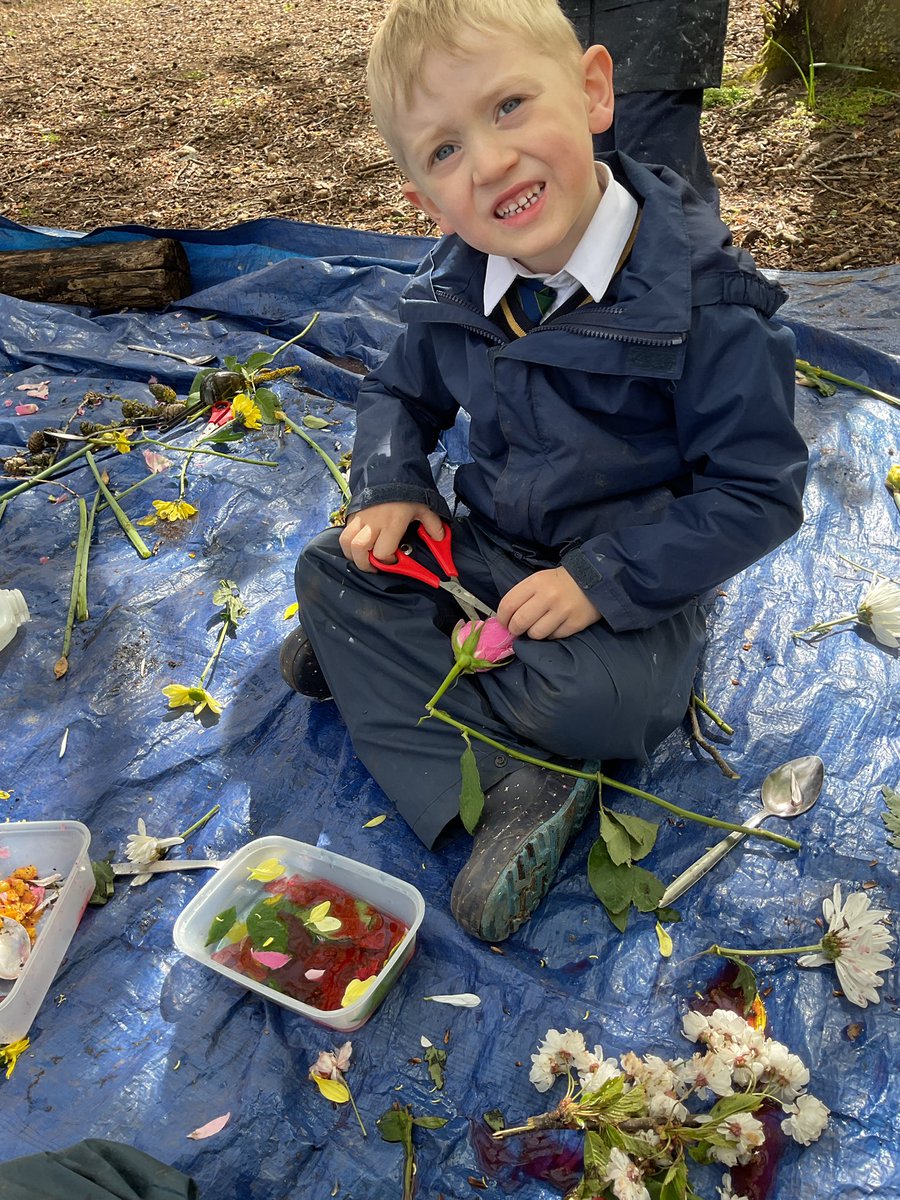 Hill House School - Nursery tweet media