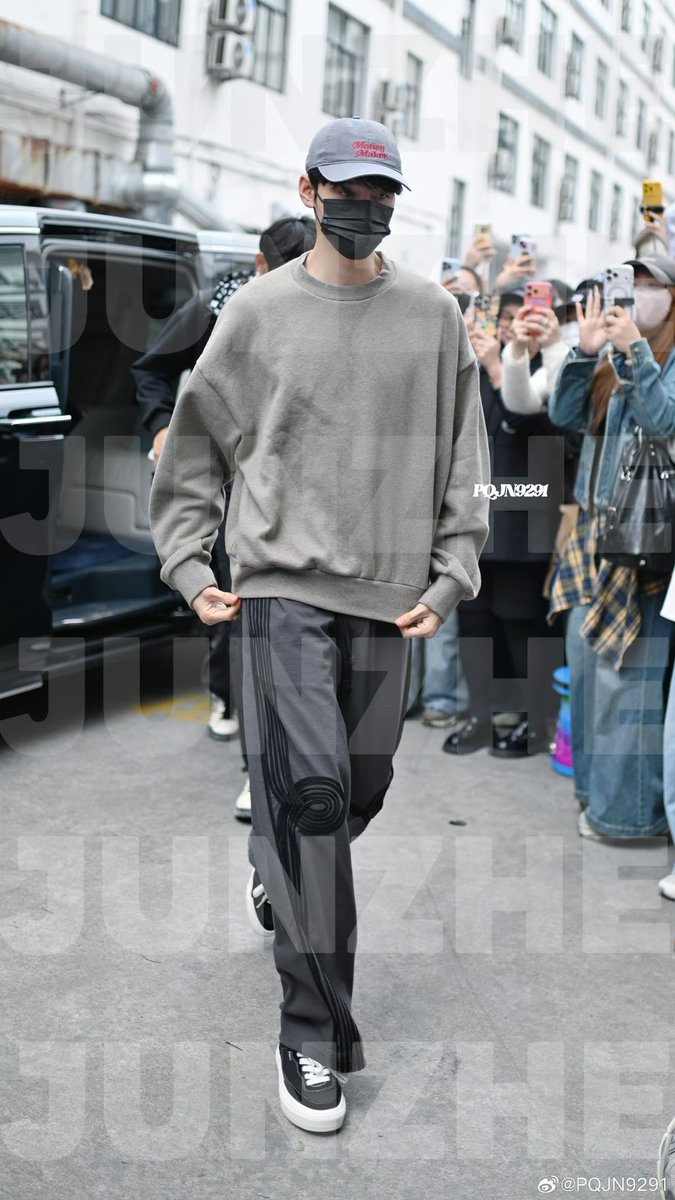 Shi💐er tweet media