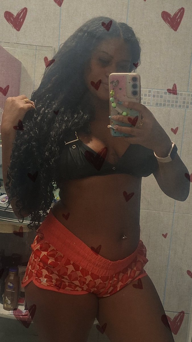 Mary bombom tweet media