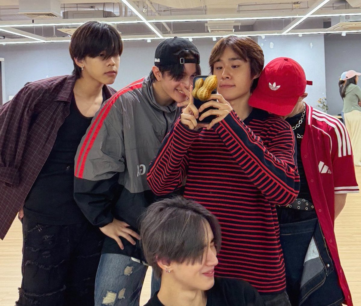 ᴡɴᴅꜱ.ᴍᴏʀɴɪɴɢ ⛅️🧸🪐 tweet media