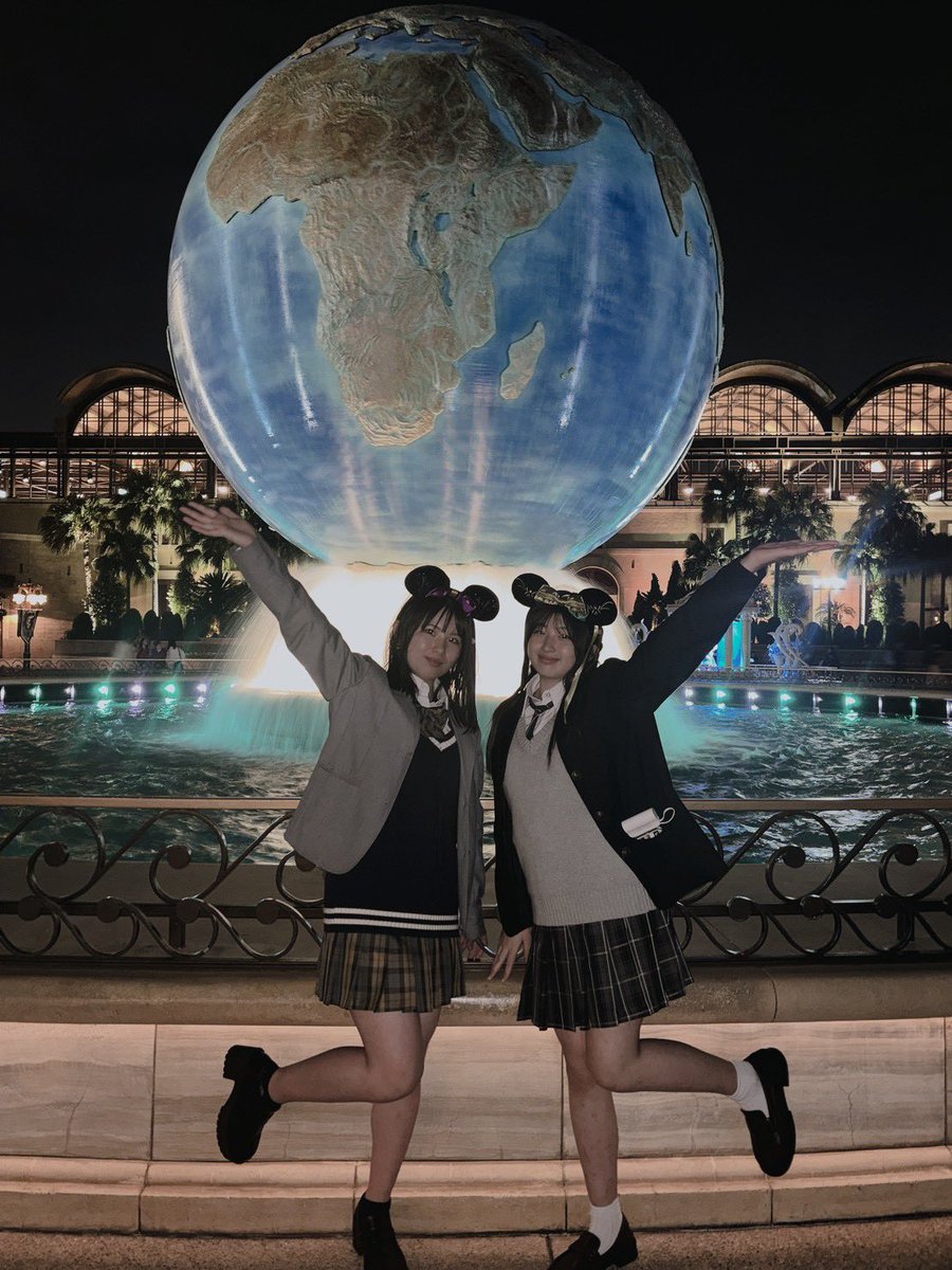 🍁紅葉・雪華❄️ ・ ・ ・ 𝑫𝒊𝒔𝒏𝒆𝒚 🐭🏰💗 #ディズニー #姉妹