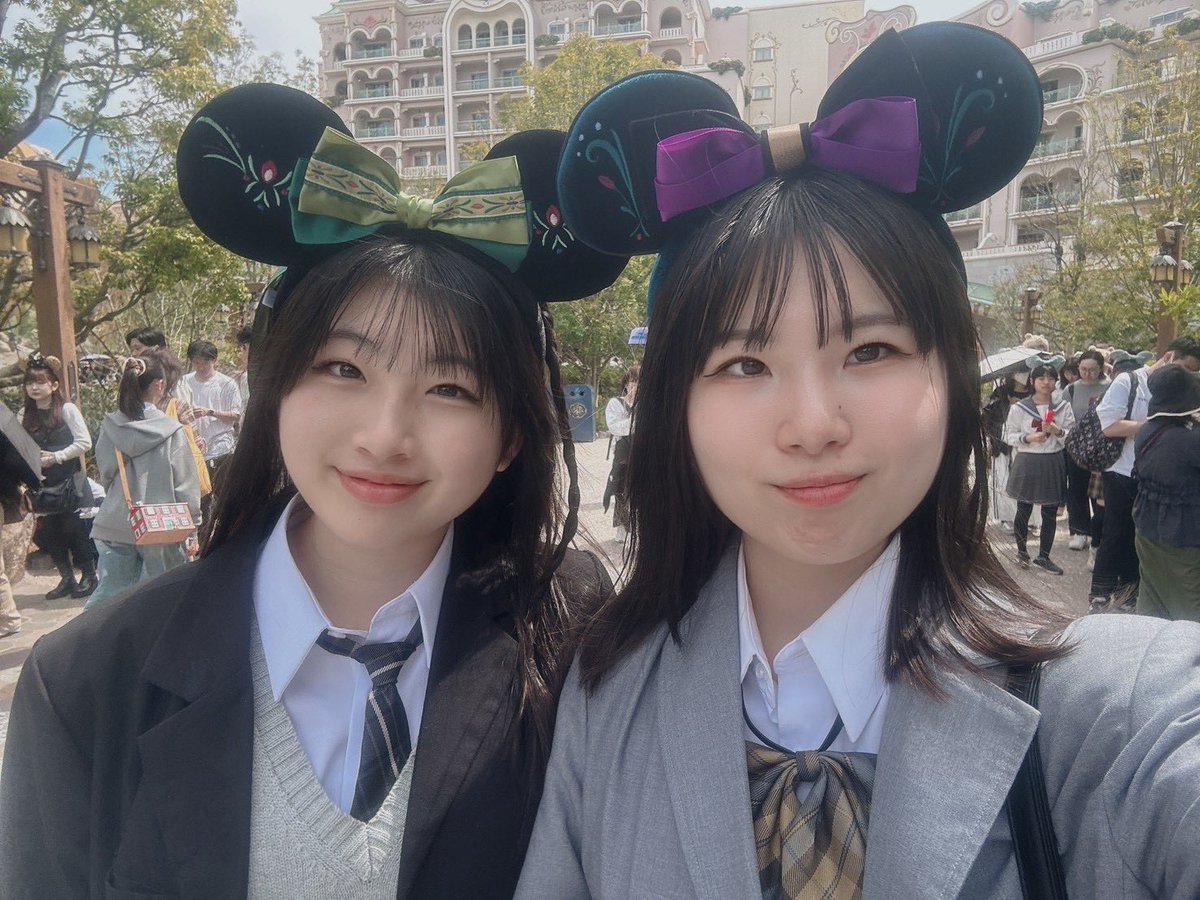 🍁紅葉・雪華❄️ ・ ・ ・ 𝑫𝒊𝒔𝒏𝒆𝒚 🐭🏰💗 #ディズニー #姉妹